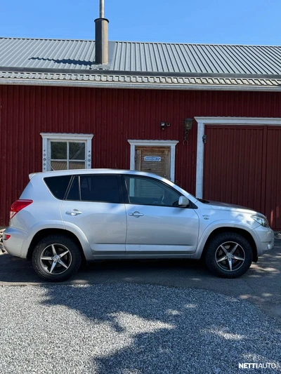Toyota RAV4 2007, photo 2/17