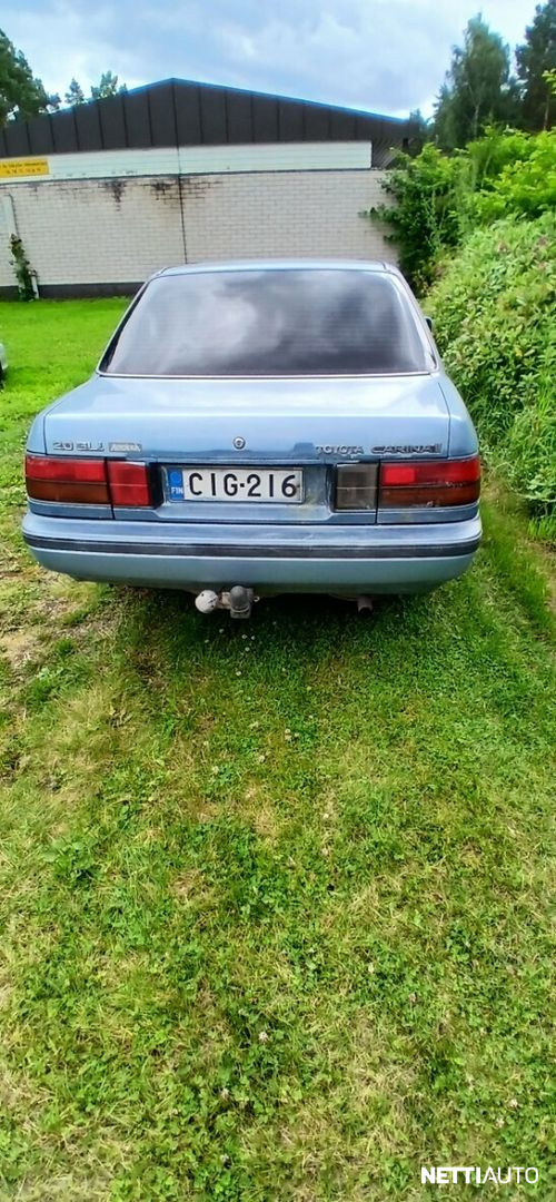Toyota Carina II