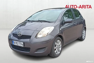 Toyota Yaris 2010, photo 1/20