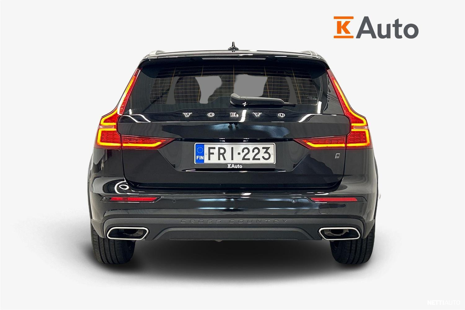 Volvo V60 Cross Country 2019, photo 3/25