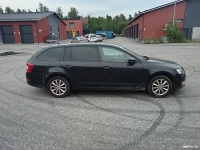 Skoda Octavia 2015, kuva 7/9