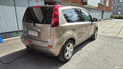 Nissan Note 2011, photo 3/13