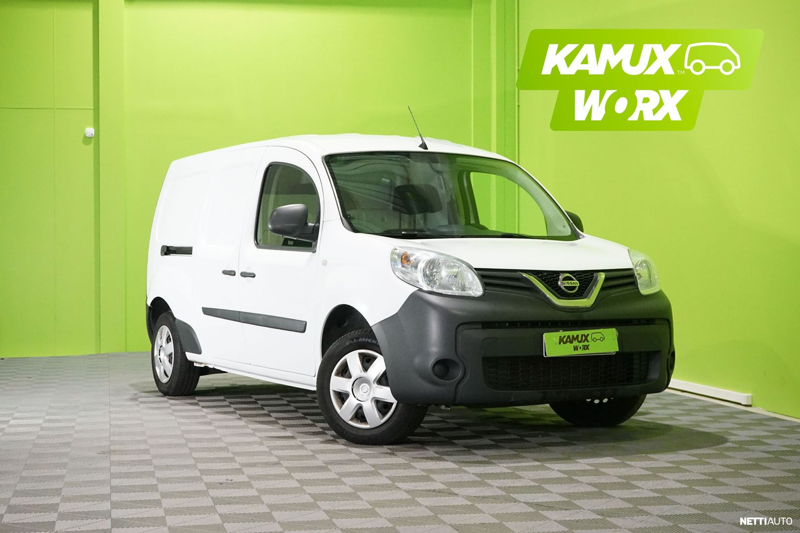 Nissan NV250