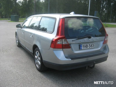 Volvo V70 2,0D Kinetic 2008, kuva 2/9