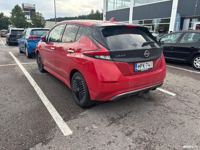 Nissan Leaf 2023, photo 2/3