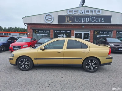 Volvo S60 2002, photo 2/10
