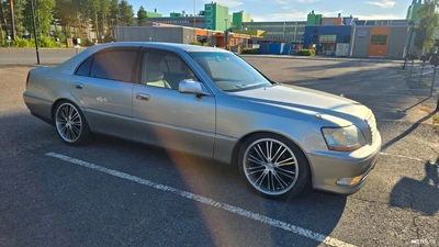 Toyota Crown Majesta i-Four 2002, photo 6/24