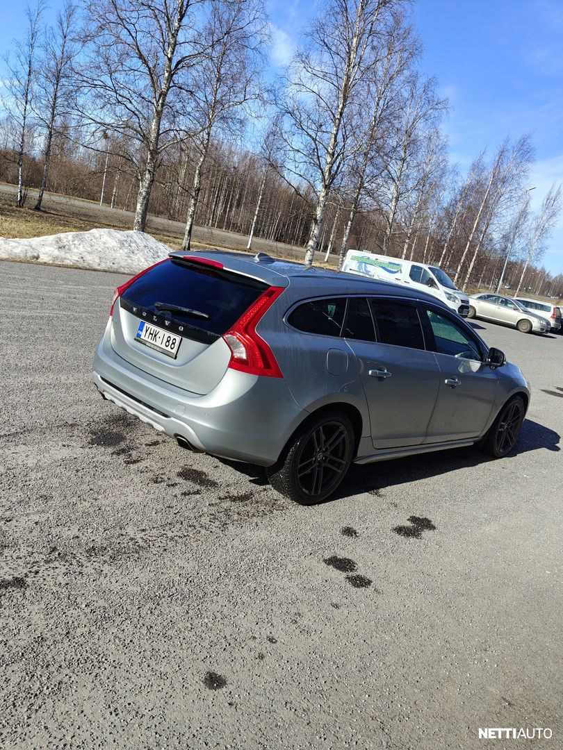 Volvo V60 2011, photo 2/16