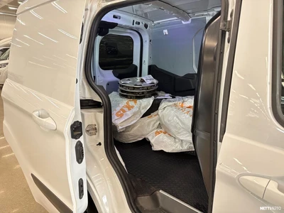Ford Transit Courier 2018, kuva 5/25