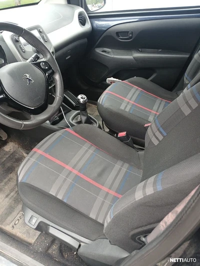 Peugeot 108 Active e-VTi 68 5-ov 2015, kuva 7/8