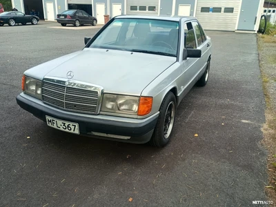 Mercedes-Benz 190 190E 1991, kuva 1/7
