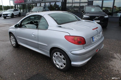 Peugeot 206 CC 1,6 2005, photo 2/6