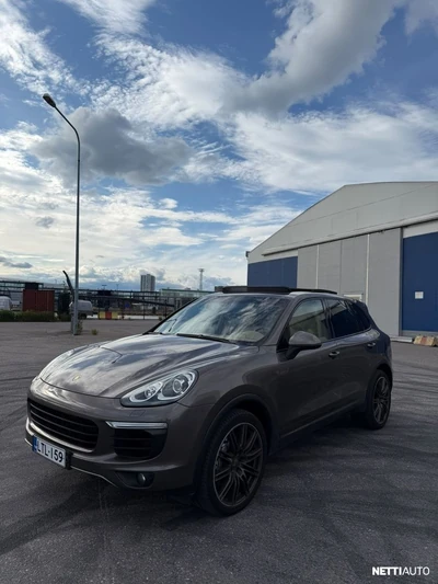 Porsche Cayenne 2015, photo 1/32