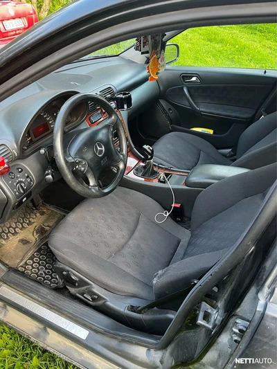 Mercedes-Benz C 180 2000, kuva 4/6