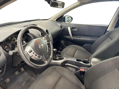 Nissan Qashqai 1,6 Acenta 5MT 4x2 2008, photo 6/27