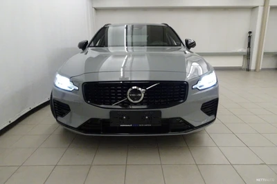Volvo V60 2025, photo 2/16