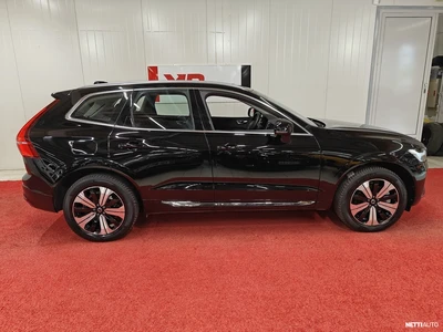 Volvo XC60 2023, photo 2/34