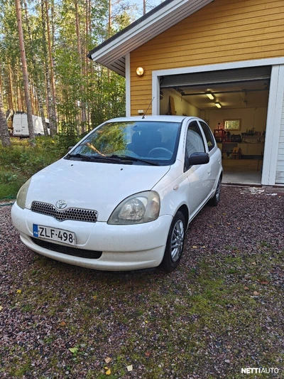 Toyota Yaris yaris 2002, photo 1/5