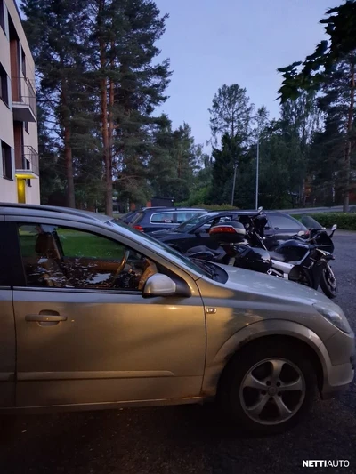Opel Astra 2007, kuva 2/10