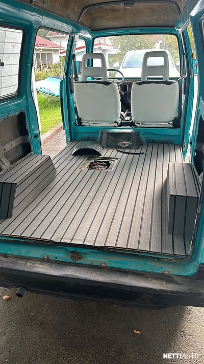 Suzuki Carry 1987, kuva 3/3