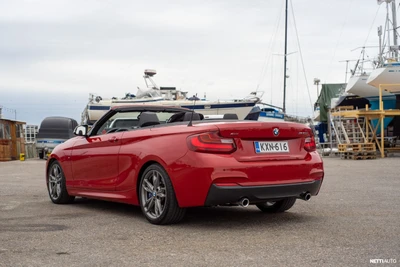 BMW M235i xDrive 2016, photo 7/9