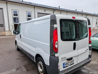 Opel Vivaro 2009, photo 5/13