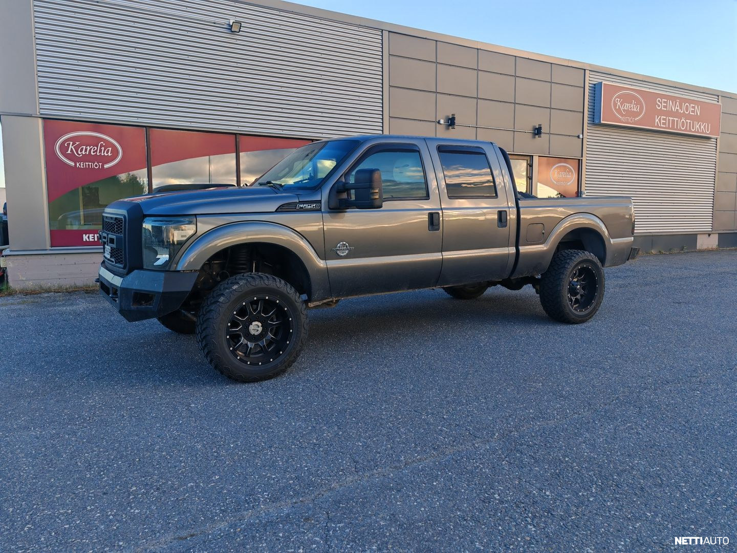 Ford F-250