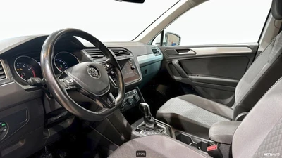 Volkswagen Tiguan 2019, photo 3/4