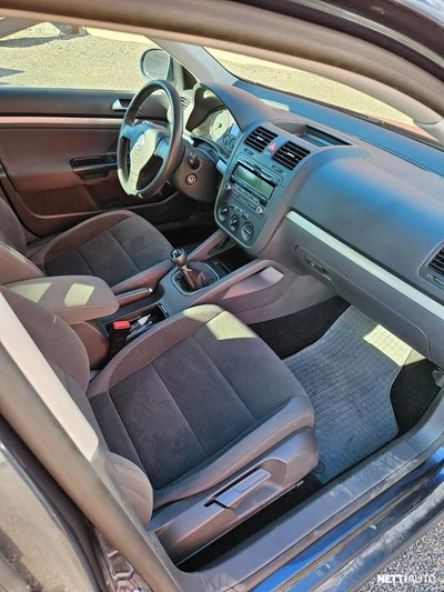 Volkswagen Jetta 2009, photo 6/7
