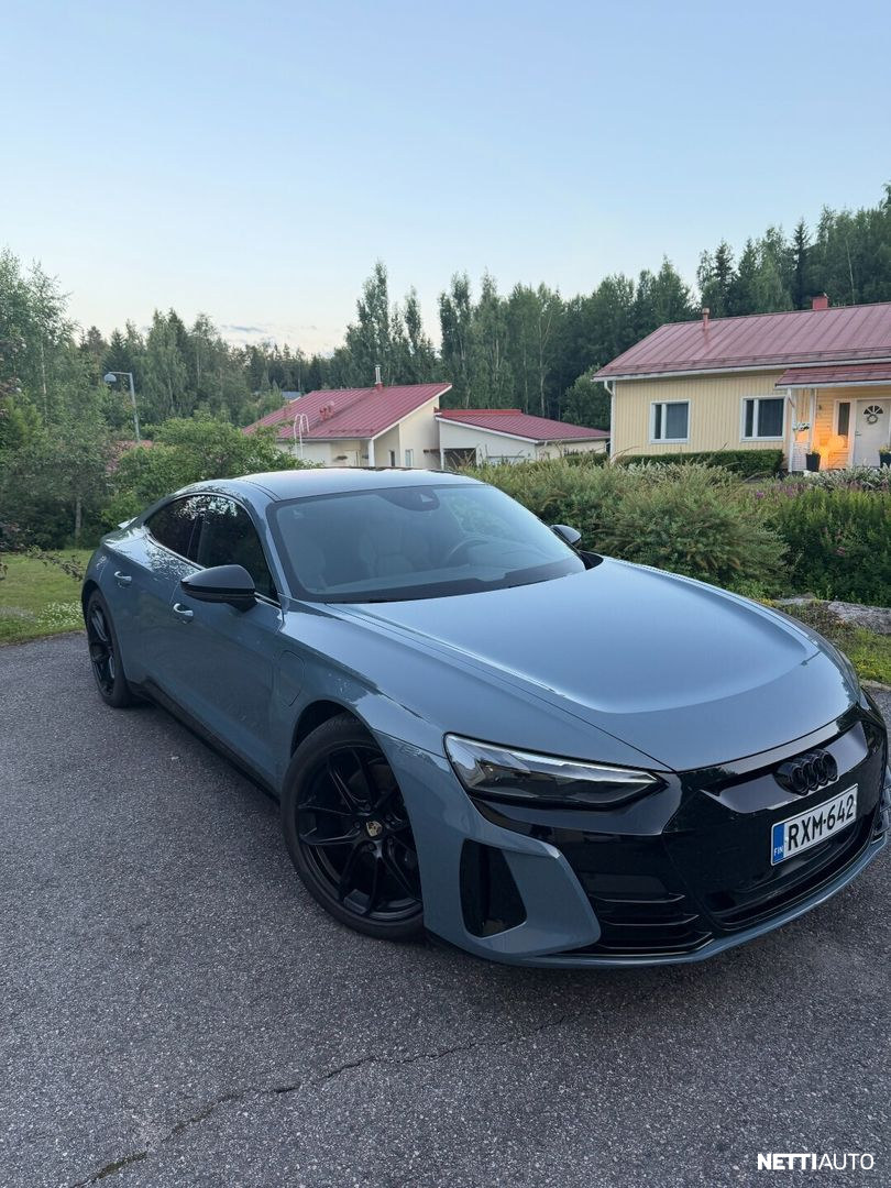 Audi e-tron GT