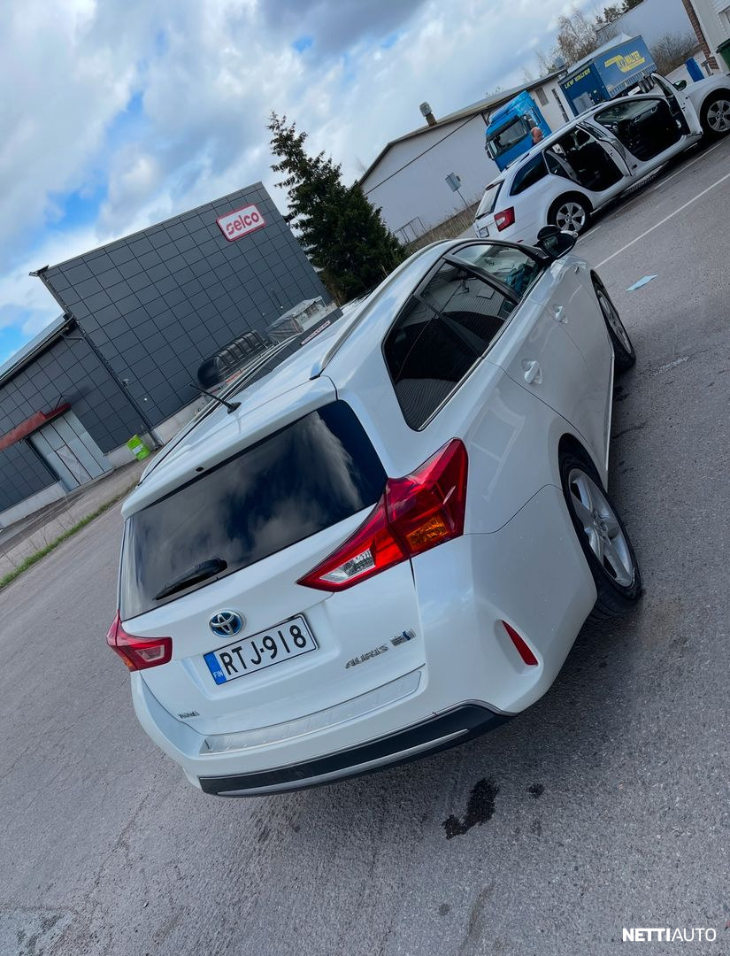 Toyota Auris
