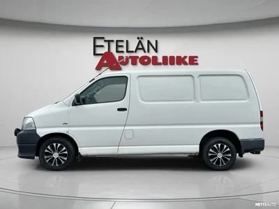 Toyota Hiace 2007, photo 4/10