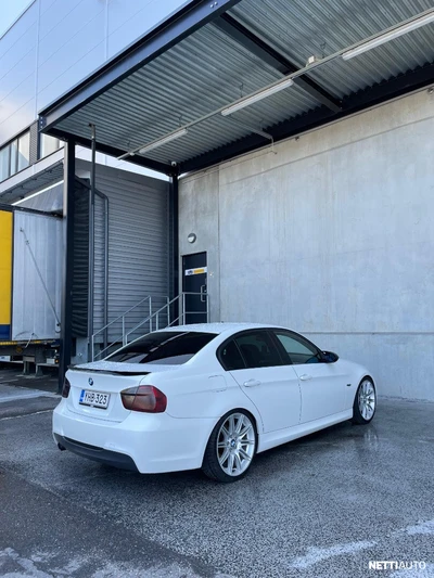 BMW 325 E90 Sedan 2008, photo 4/12