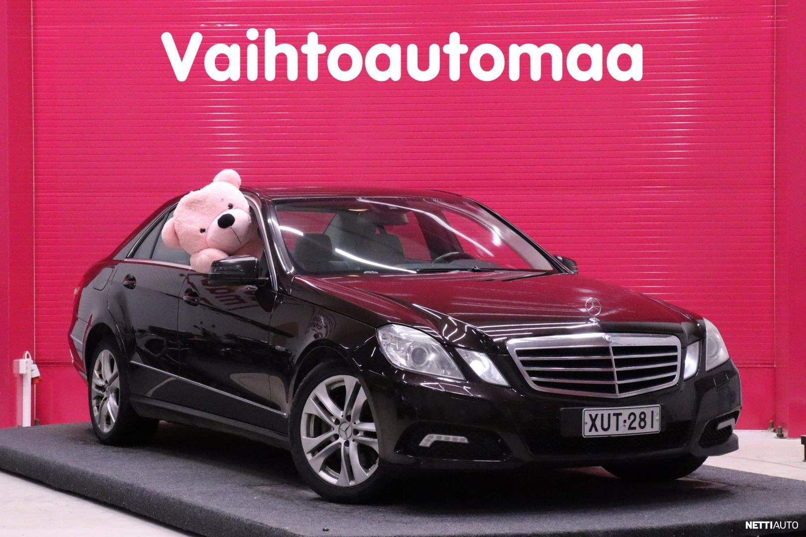 Mercedes-Benz E