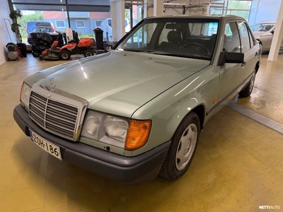 Mercedes-Benz E 300 W124 3,0 Automaatti 1987, photo 2/19