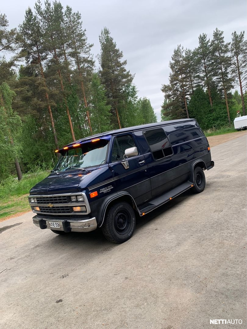 Chevrolet Chevy Van