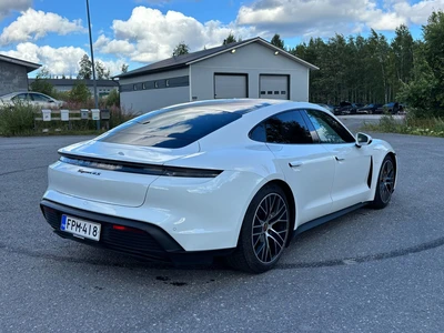 Porsche Taycan 2021, kuva 5/12