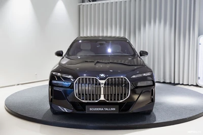 BMW i7 G70 xDrive 60 2023, photo 2/20
