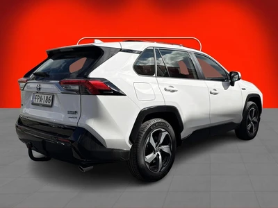 Toyota RAV4 Plug-In 2022, kuva 3/4