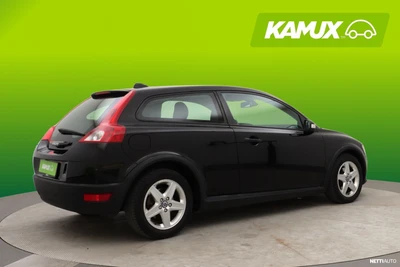 Volvo C30 1,8 (125 hv) Momentum man 2007, photo 2/32