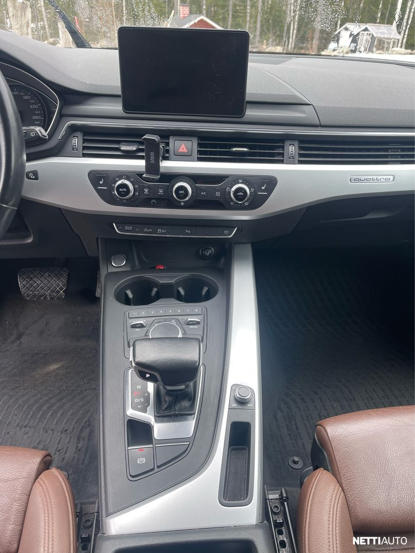 Audi A4 2017, photo 6/9