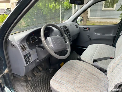 Toyota Hiace 2001, kuva 6/7