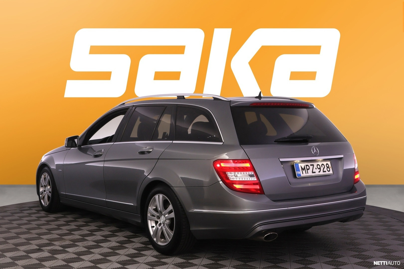 Mercedes-Benz C 2012, kuva 5/38