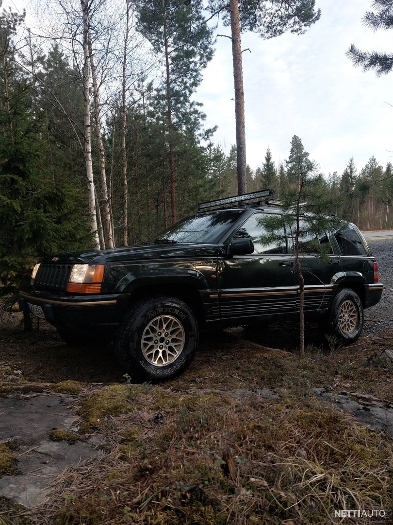 Jeep Grand Cherokee