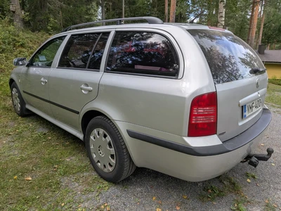 Skoda Octavia 2002, kuva 7/19