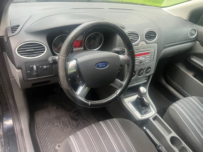 Ford Focus 2008, photo 3/8
