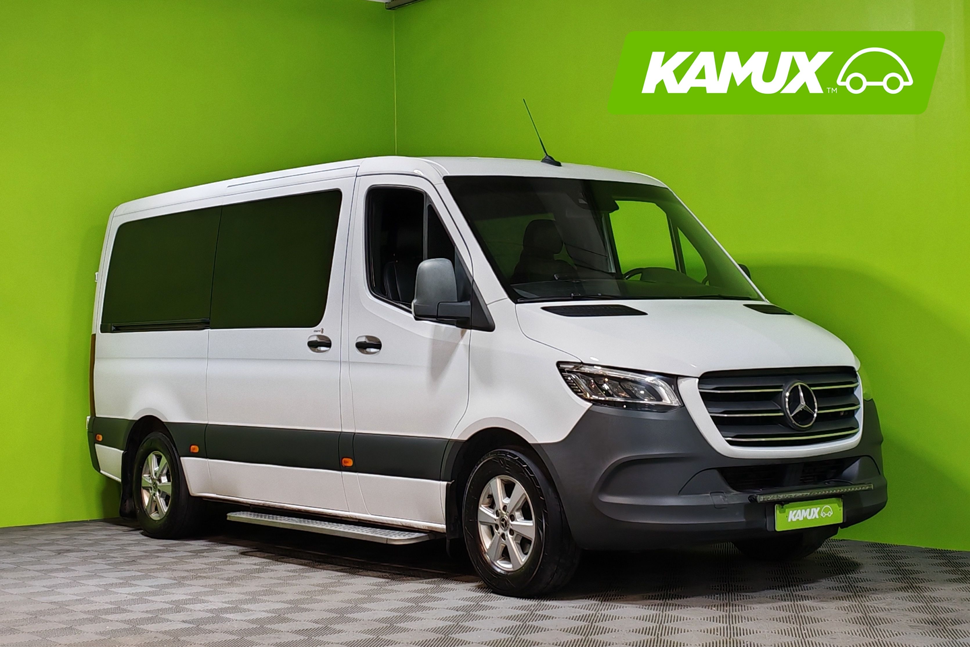 Mercedes-Benz Sprinter 216CDI RWD-3,19/37 KB keskipitkä A2 A