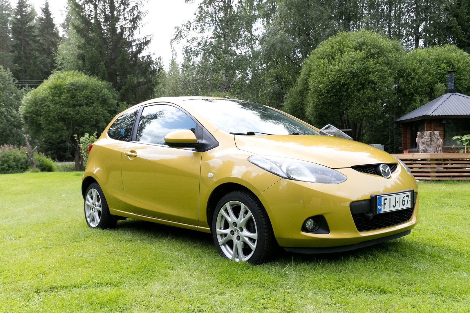 Mazda 2