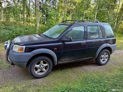 Land Rover Freelander 1,8i+ 1999, kuva 2/5
