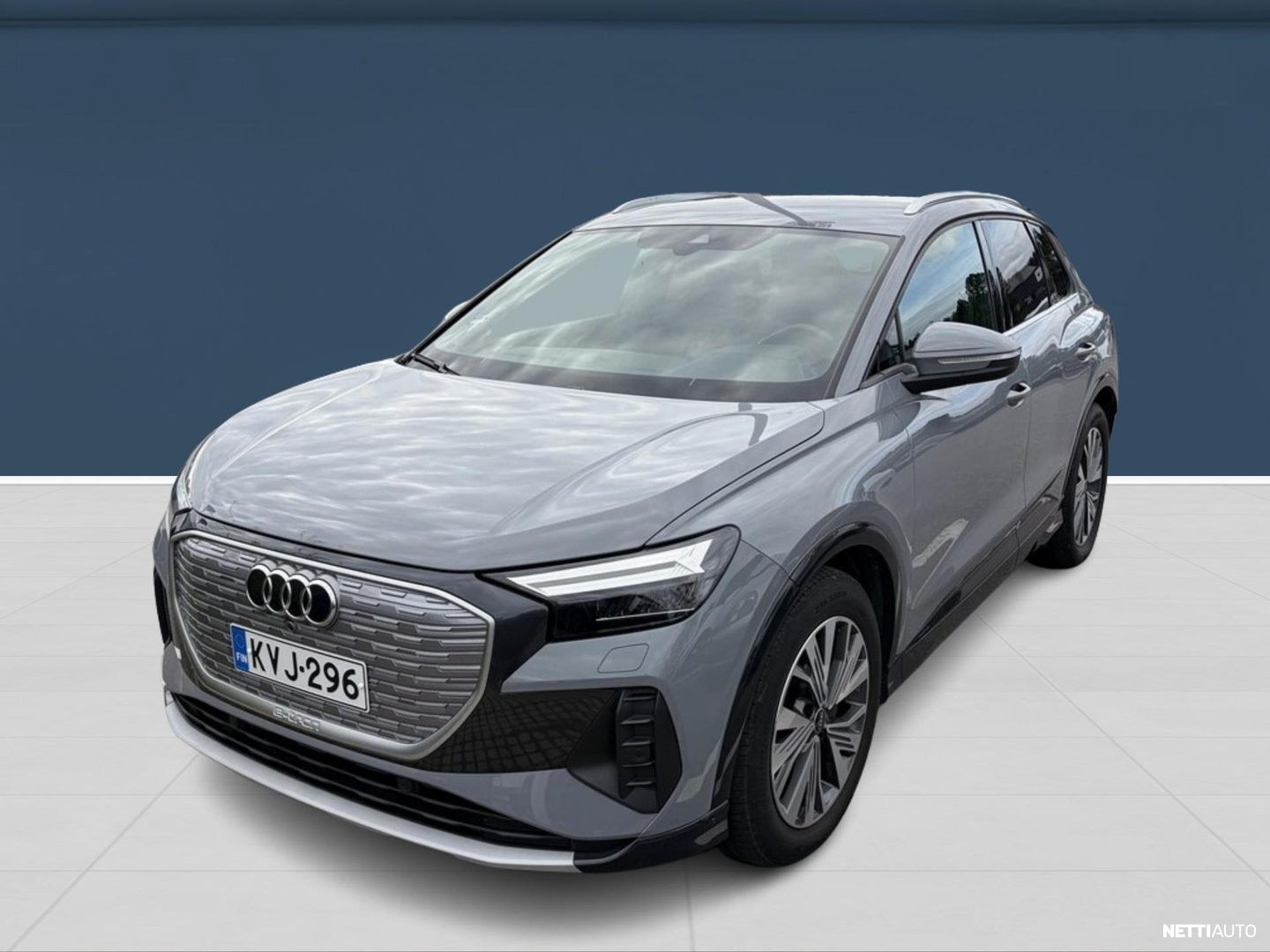 Audi Q4 e-tron 2022, photo 4/5
